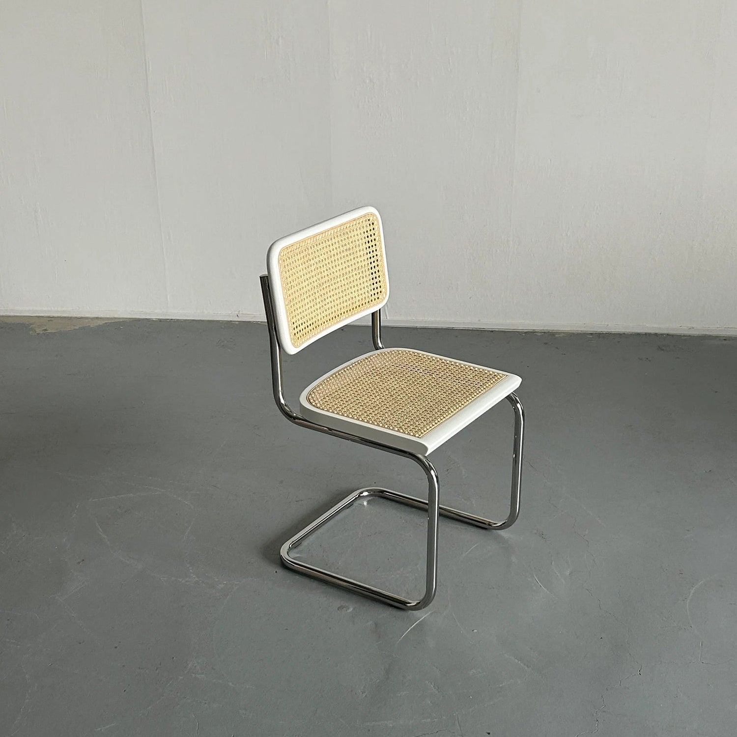 Vintage Cesca Mid-Century Modern Cantilever Chair