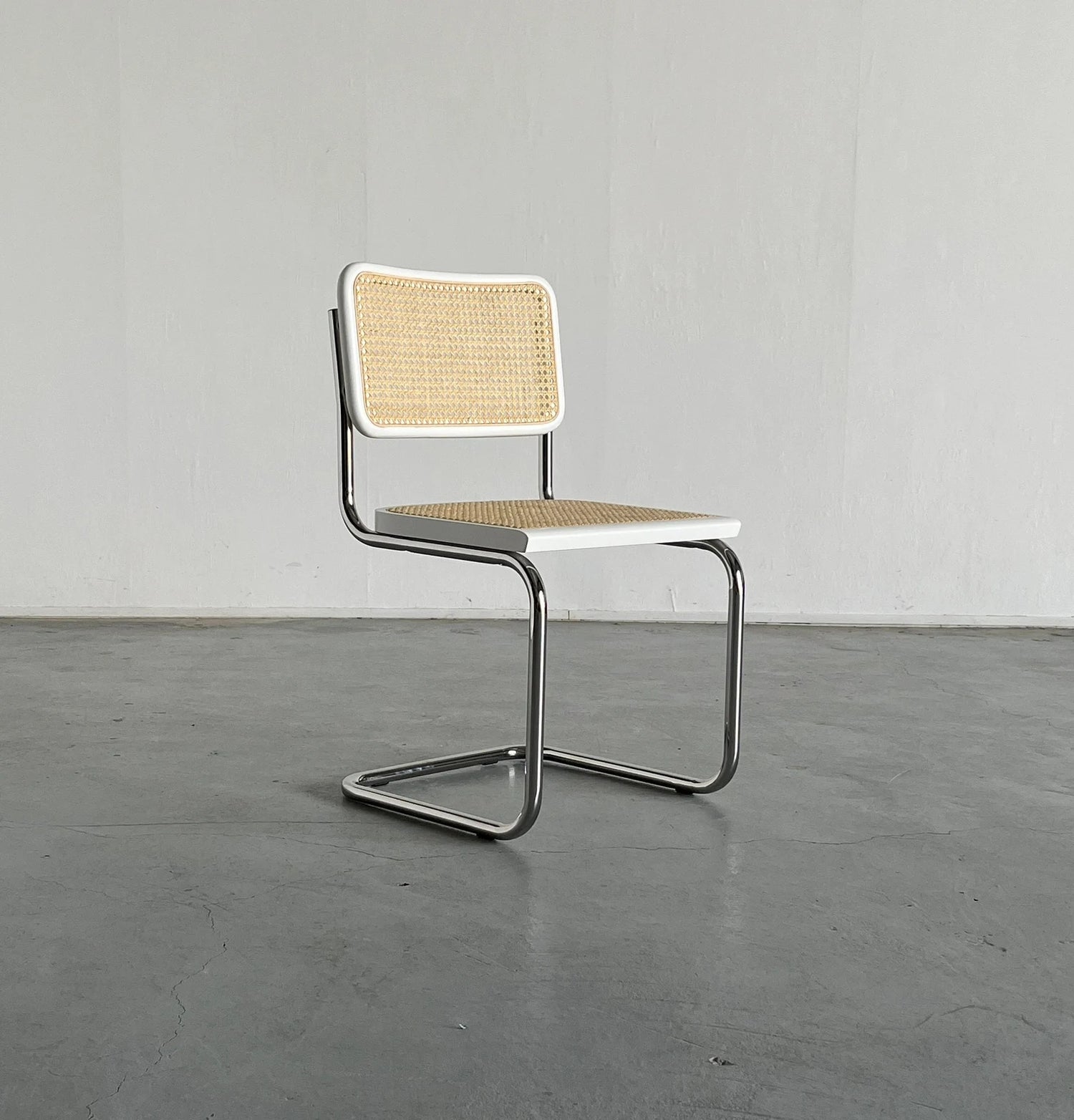Vintage Cesca Mid-Century Modern Cantilever Chair